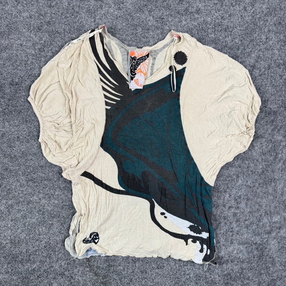 Aces Wild Top Womens Size S Beige Viscose Butterfly Graphic Dolman Sleeve Jersey